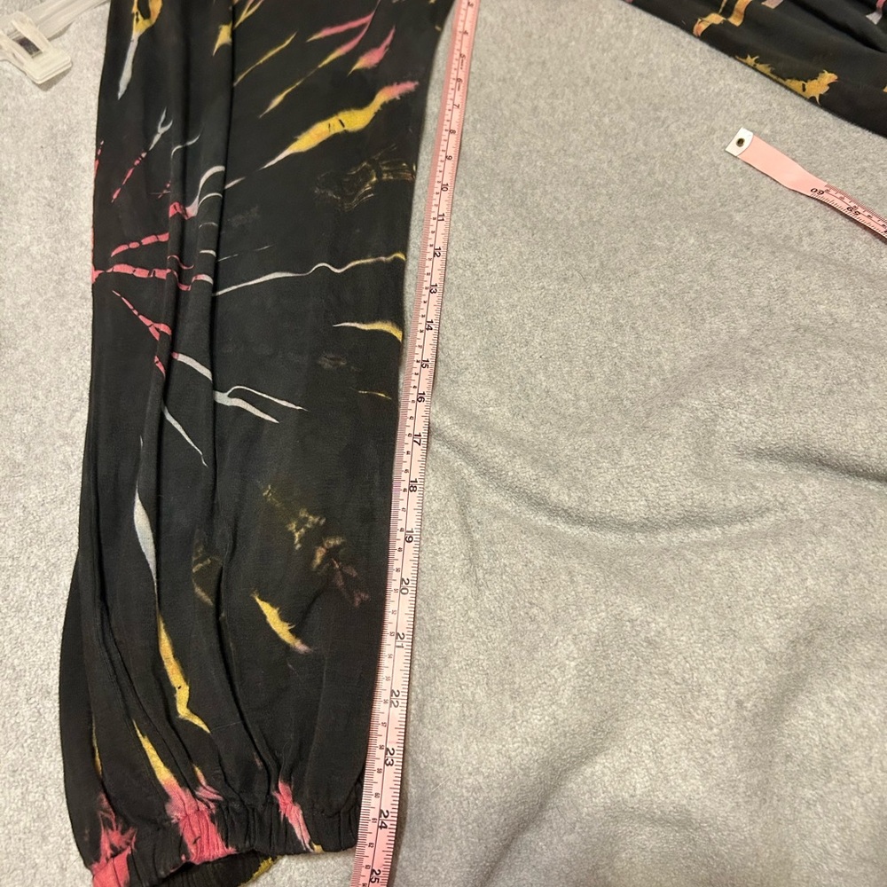 Tie-Dye Harem - Picture 7 of 8